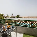 Home2book Casa Chispos Corralejo, Terrace&pool Apartment