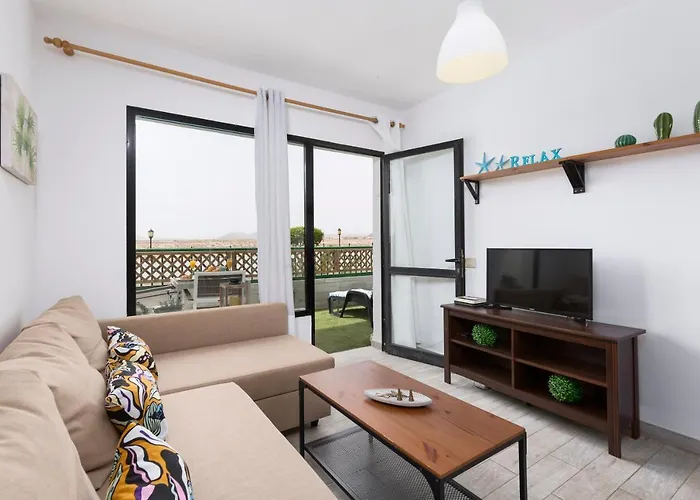 Home2book Casa Chispos Corralejo, Terrace&pool Apartment *