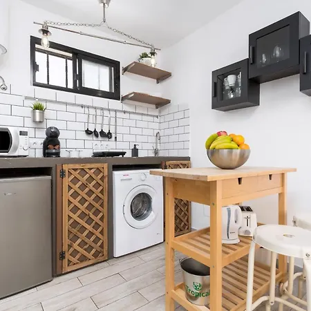 Home2book Casa Chispos Corralejo, Terrace&pool Apartment