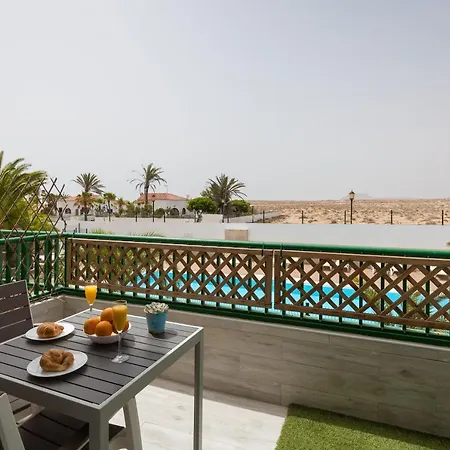 Home2book Casa Chispos Corralejo, Terrace&pool Lejlighed